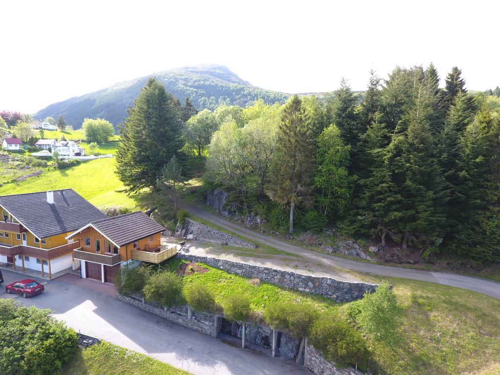 Holiday Home Kvernesfjorden Steinsgrenda Exterior foto